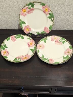 Three (3) Franciscan Desert Rose Bread Butter Dessert Appetizer Plates 6 3/8"